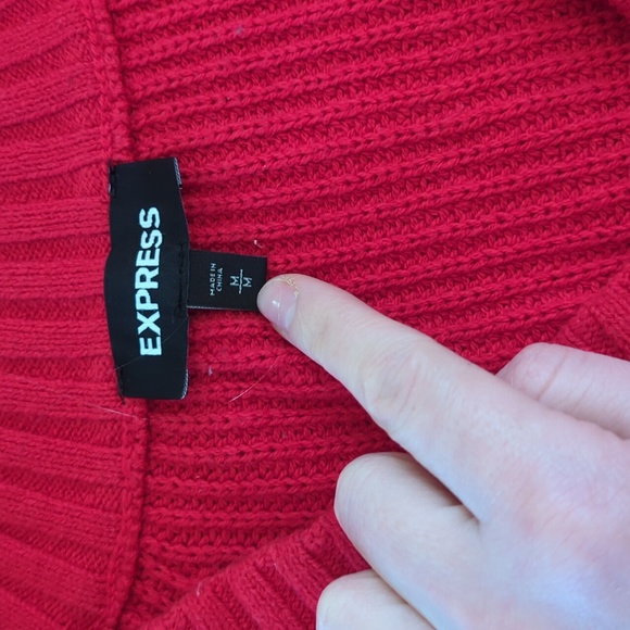 Bright red v-neck cotton/acrylic sweater. Not new but in great condition. - Picture 9 of 10